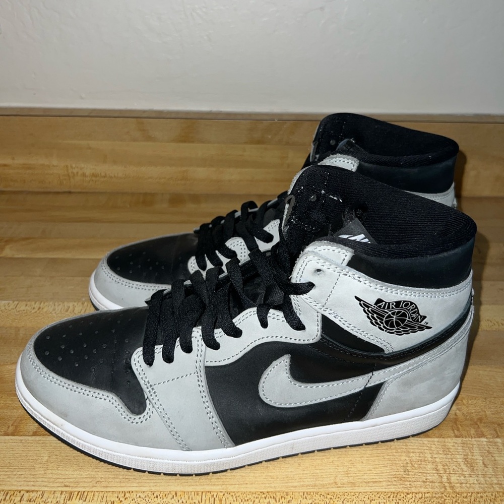 Nike Air Jordan 1 Retro High Shadow 2.0
